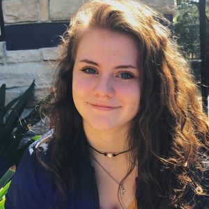 Meet your Posher, Hailey